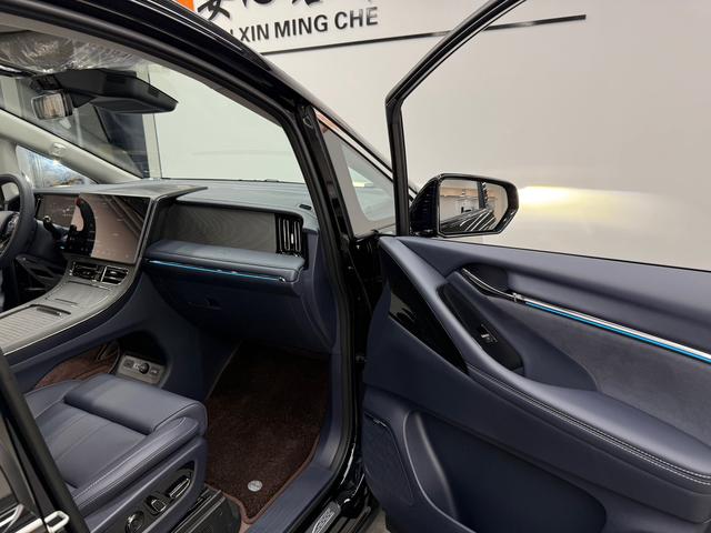 GAC Trumpchi Xiangwang M8 2025 car image #13