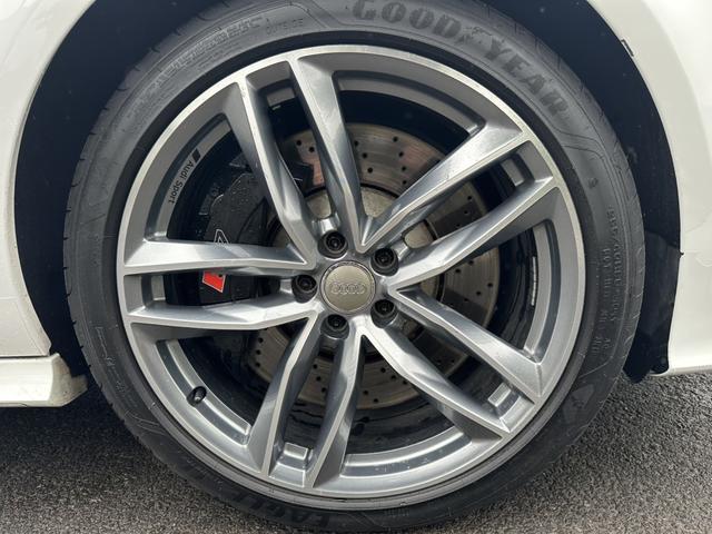 Audi S7 2016 car image #13