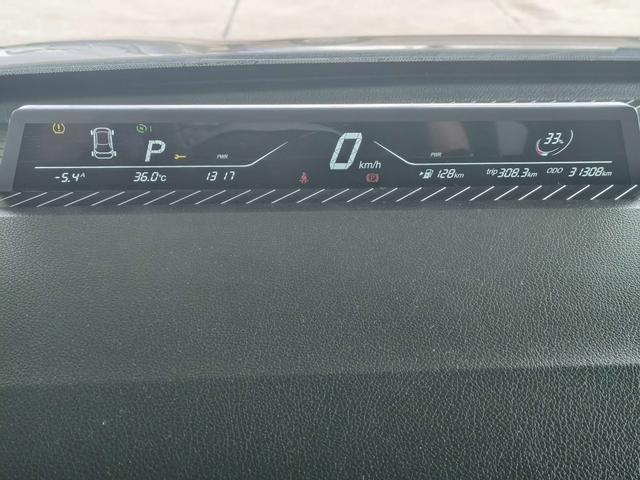 哪吒汽车 哪吒AYA 2023 汽车图片 #13