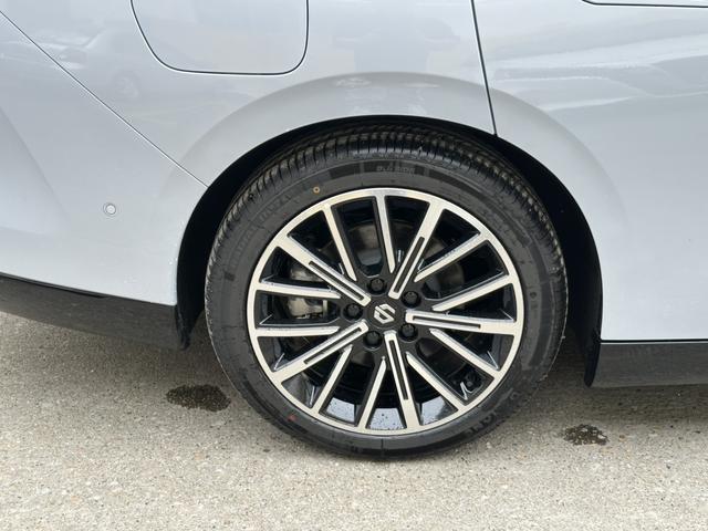 零跑汽车 零跑B01 2025 汽车图片 #13