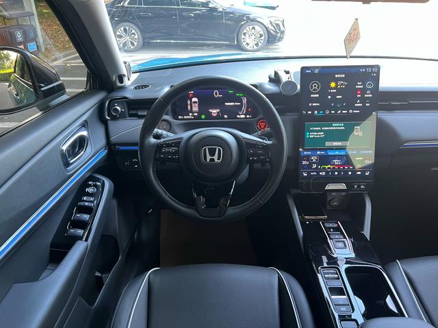 Honda e:NS1 2022 car image #13