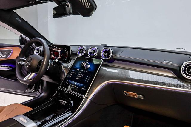 Mercedes-Benz CLE Class 2025 immagine di auto #13