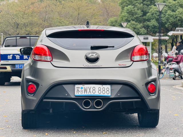 Hyundai Veloster 2015 #13 Hyundai Veloster 2015 car image #13