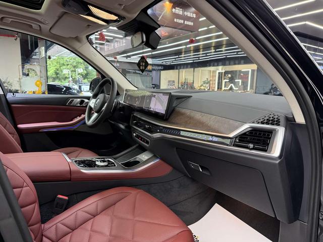 BMW X5 2024 #13 BMW X5 2024 صورة سيارة #13