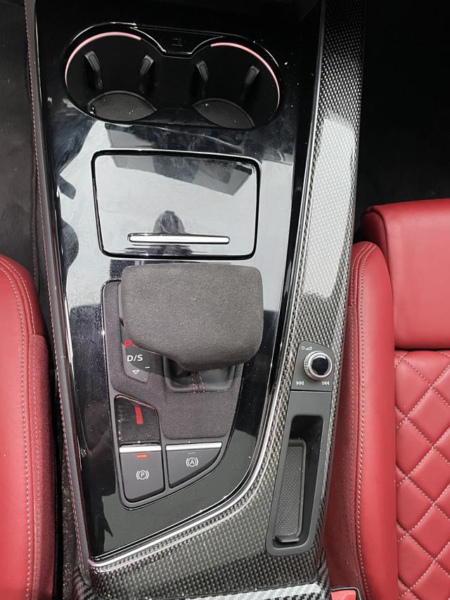 Audi S4 2023 صورة سيارة #13