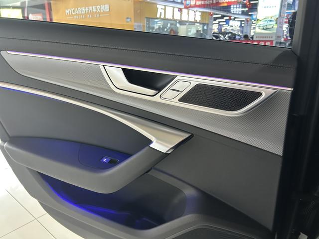 Audi A6L e-tron 2024 #13 Audi A6L e-tron 2024 صورة سيارة #13