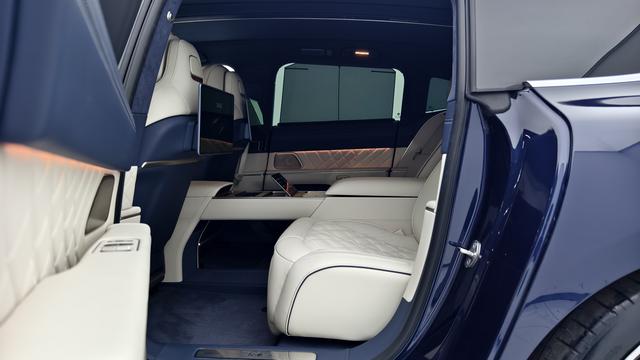 蔚来 蔚来ET9 2025 汽车图片 #13