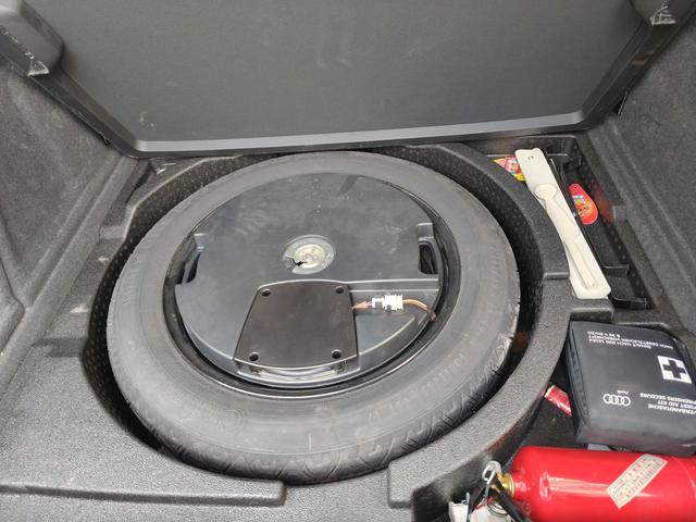 Audi Q3 (Imported) 2012 car image #13