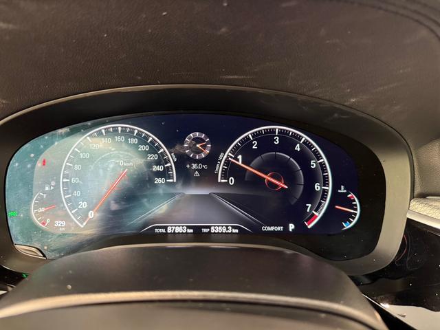 BMW 5 Series (Imported) 2019 #13 BMW 5 Series (Imported) 2019 car image #13