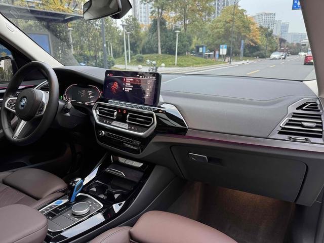 BMW M235L 2021 car image #13