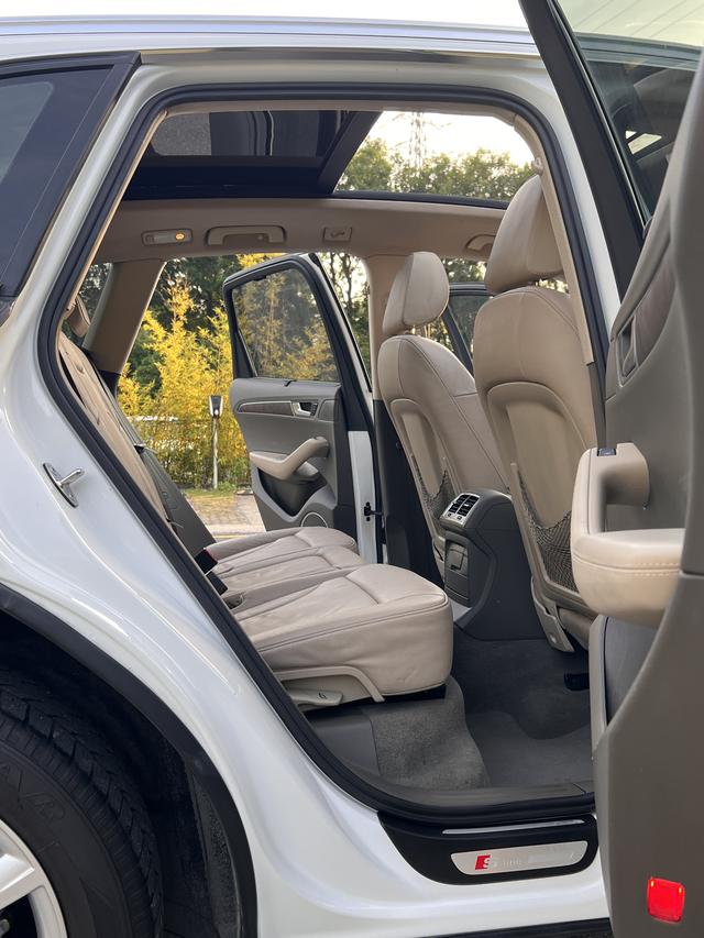 Audi Q5 (Imported) 2012 car image #13