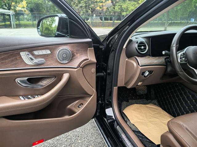 Mercedes-Benz M AMG 2019 #13 Mercedes-Benz M AMG 2019 صورة سيارة #13