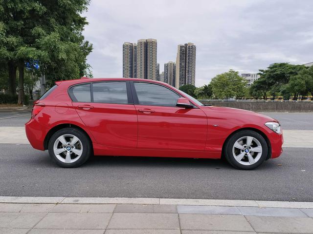 BMW 1 Series (Imported) 2012 #13 BMW 1 Series (Imported) 2012 car image #13