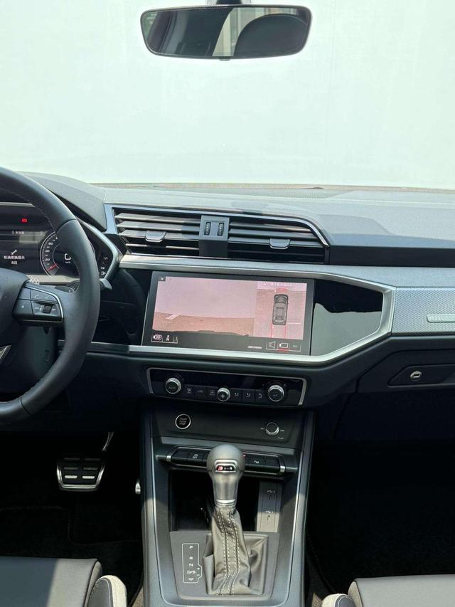 Mercedes-Benz SLK AMG 2024 #13 Mercedes-Benz SLK AMG 2024 صورة سيارة #13