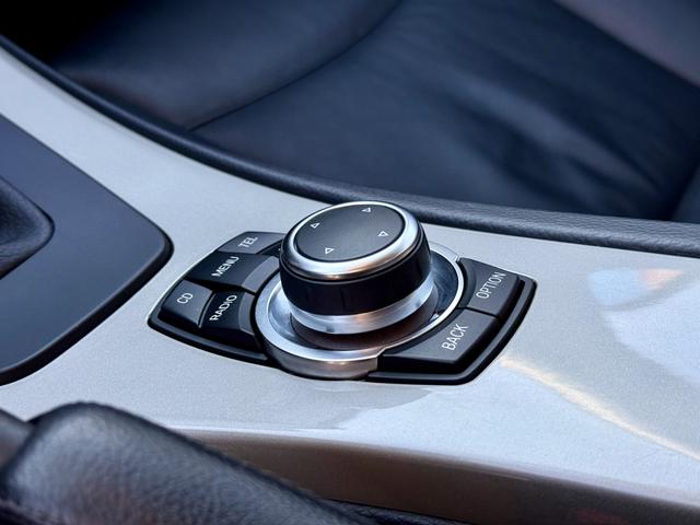 BMW i5 M60 2011 #13 BMW i5 M60 2011 car image #13