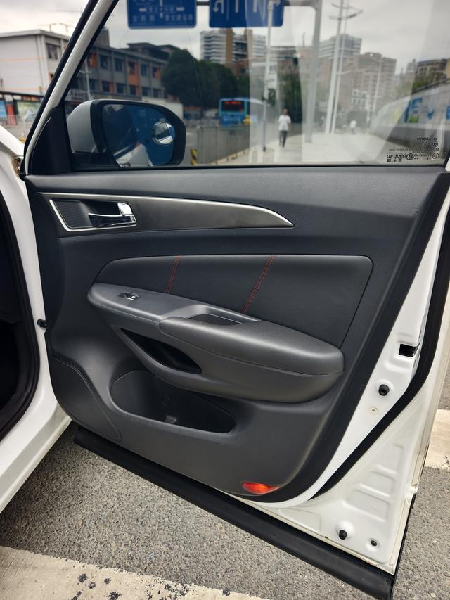 Changan CS55PLUS PHEV 2015 immagine di auto #13