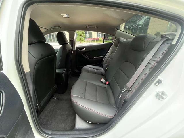 起亚 起亚K3新能源 2017 汽车图片 #13