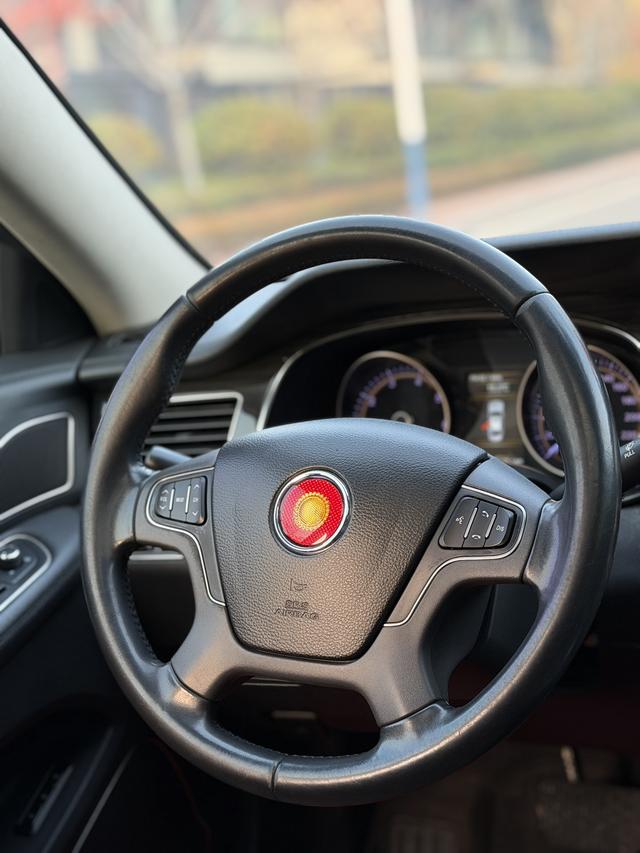 HongQi ShengShi 2017 #13 HongQi ShengShi 2017 imagen de coche #13