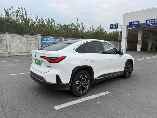 蔚来 蔚来EC6 2021 汽车图片 #13