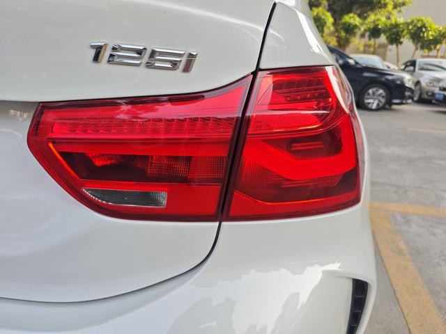 BMW 1 Series M 2022 immagine di auto #13