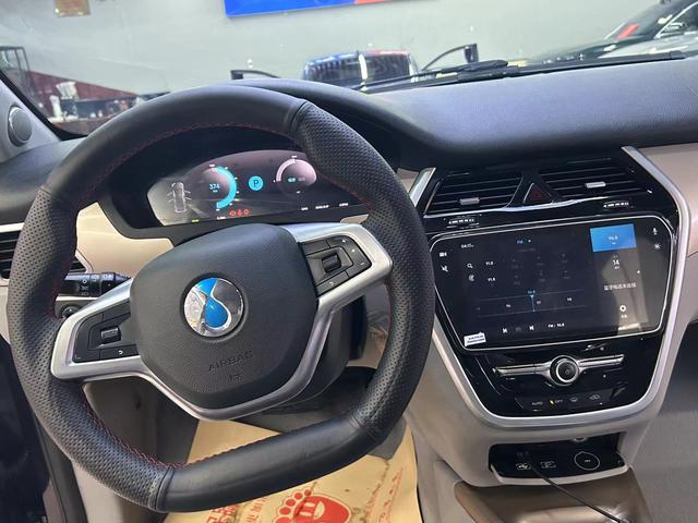 Denza DENZA 2018 car image #13