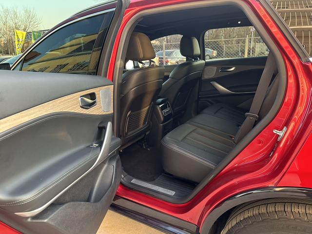 Denza X 2020 car image #13