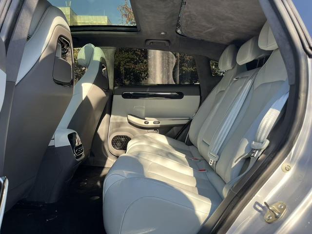 零跑汽车 零跑C01 2023 汽车图片 #13