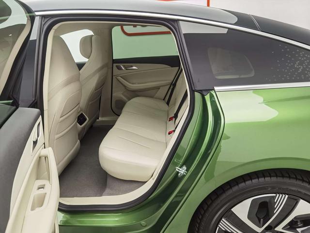 Forthing S7 2024 imagem de carro #13