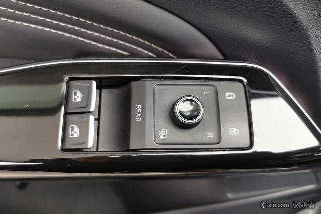 Volkswagen ID.4 Crozz 2023 car image #13