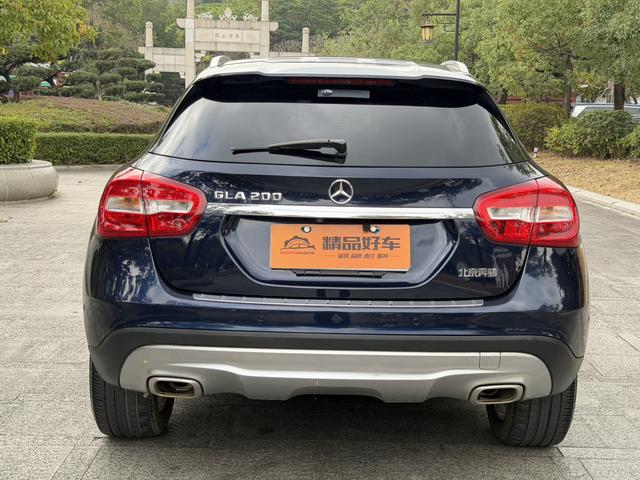 Mercedes-Benz GLA Class 2015 car image #13