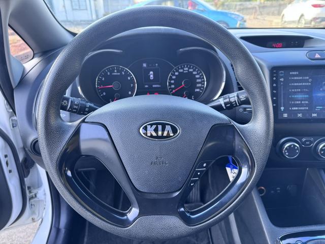 Kia K3 2017 immagine di auto #13