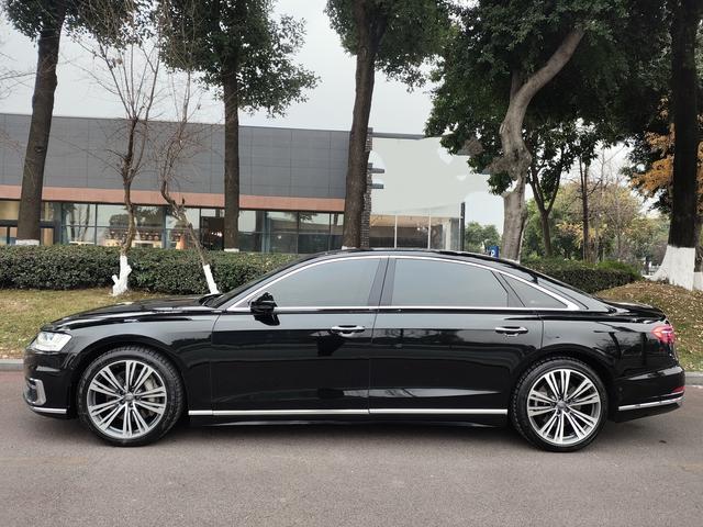 Audi A8 2020 car image #13