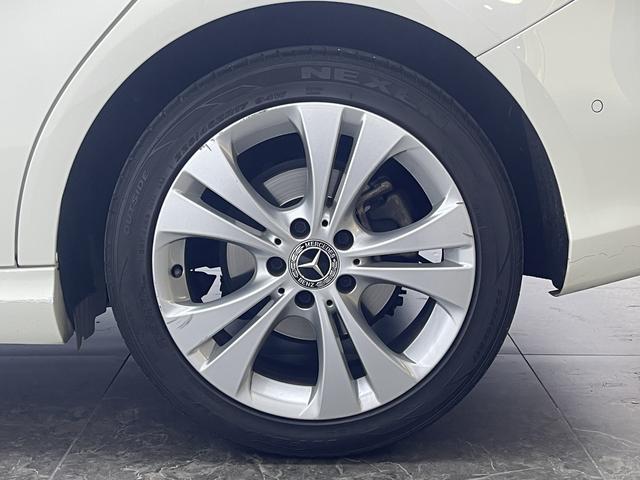 Mercedes-Benz B Class 2019 car image #13