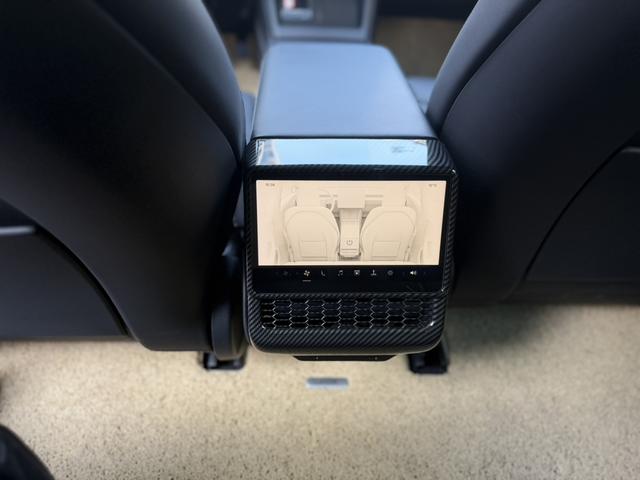 Tesla Model 3 2024 #13 Tesla Model 3 2024 car image #13
