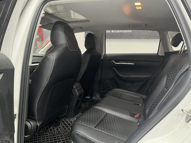 Skoda Kamiq 2020 car image #13