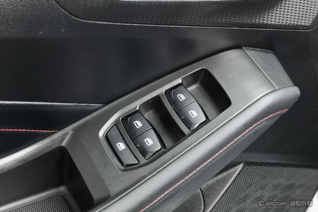MG 2024 immagine di auto #13