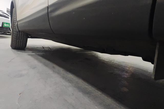 Nissan 2021 car image #13