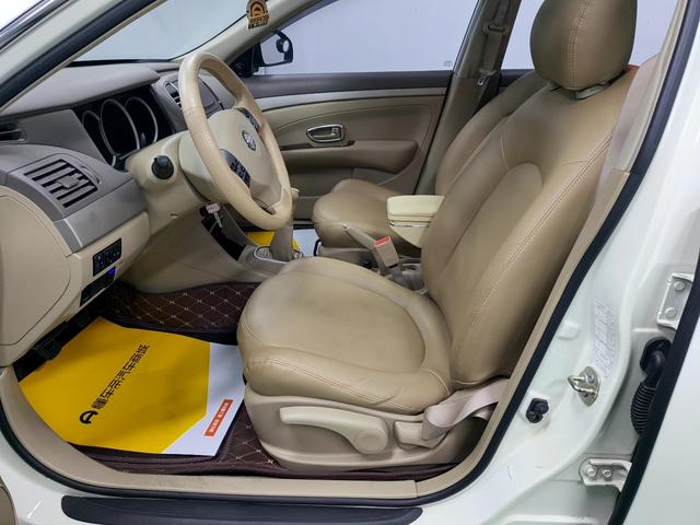 Nissan Sylphy 2018 #13 Nissan Sylphy 2018 car image #13