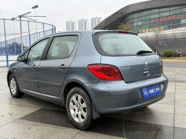 标致 标致307 2009 汽车图片 #13