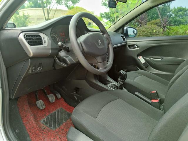 Peugeot 301 2014 car image #13