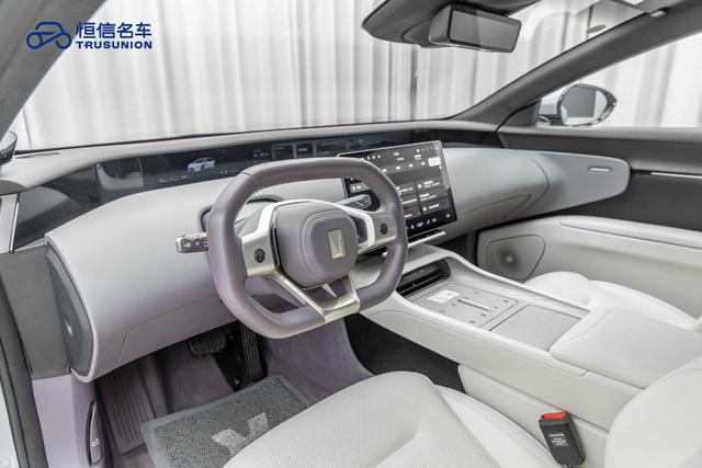 Avatr 12 2023 car image #13