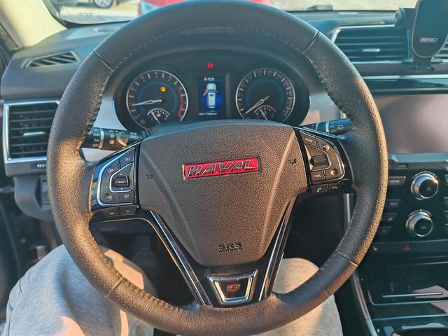 Haval H2 2014 #13 Haval H2 2014 car image #13