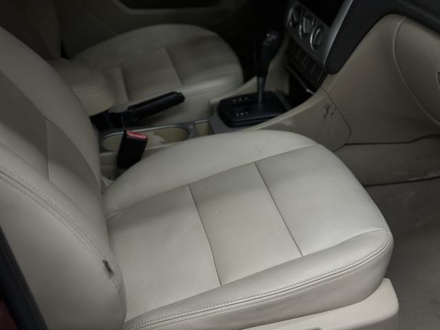 Ford Focus 2012 car image #13