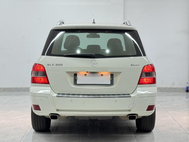 Mercedes-Benz GLK Class (Imported) 2011 car image #13