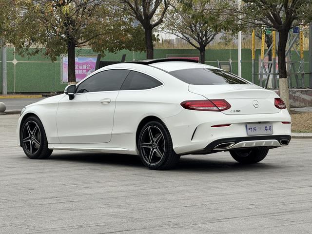 Mercedes-Benz C Class (Imported) 2017 #13 Mercedes-Benz C Class (Imported) 2017 car image #13