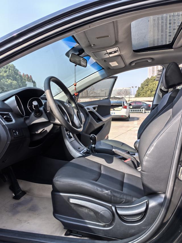 Hyundai Elantra MD 2013 #13 Hyundai Elantra MD 2013 car image #13