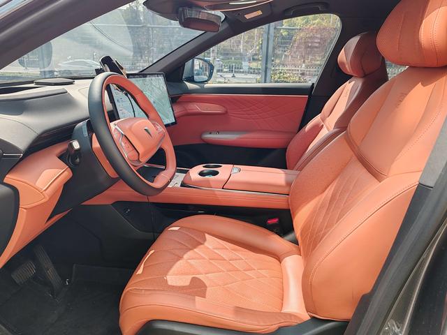 Deepal S07 2023 car image #13