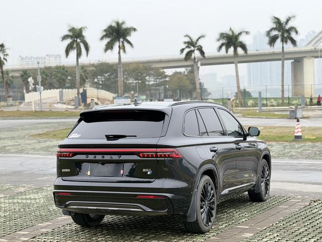 GEELY 2024 car image #13