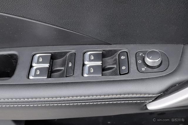 GEELY Coolray 2020 car image #13