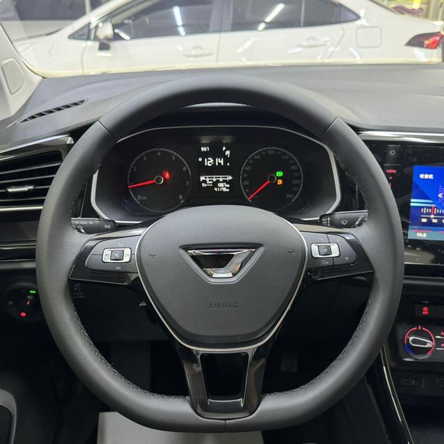 Jetta VS5 2022 car image #13